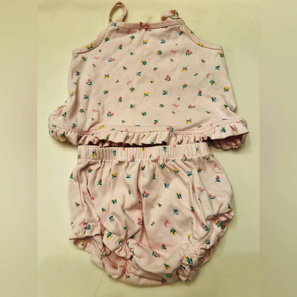 GAP Light Pink Floral Diaper Cover Set
